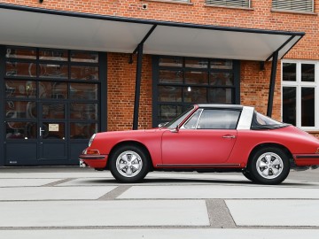 Porsche 911 S Targa po fabrycznej renowacji